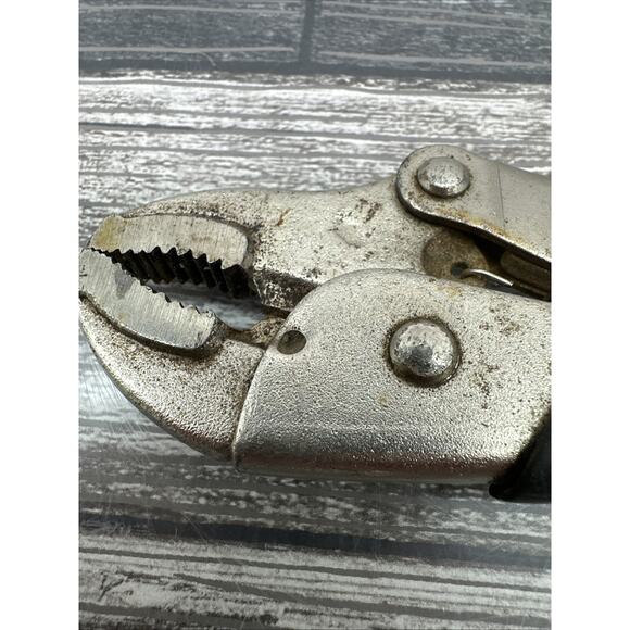 Roadpro Tools Open Stock RPS4028 10 Inch Curved Locking Pliers {L} - Picture 9 of 16